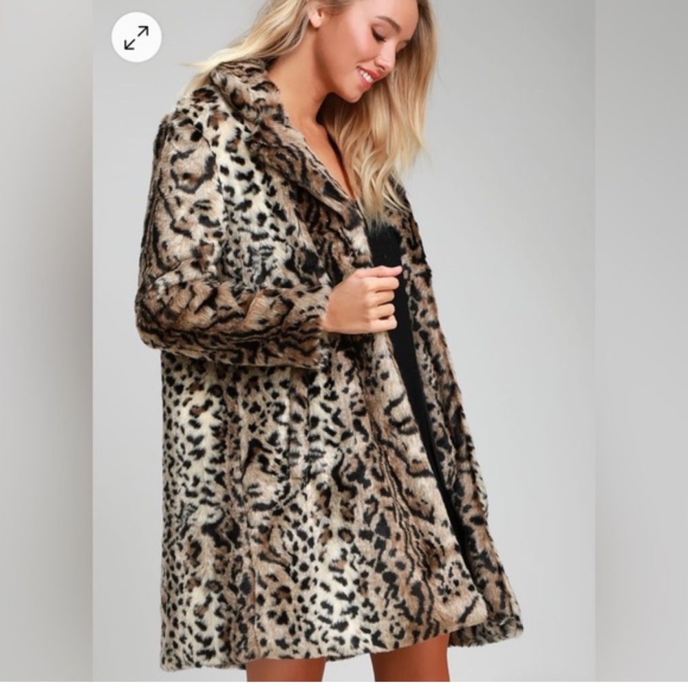 BB Dakota Coat Leopard Faux Fur Collared Buttons Pockets Lined Size M